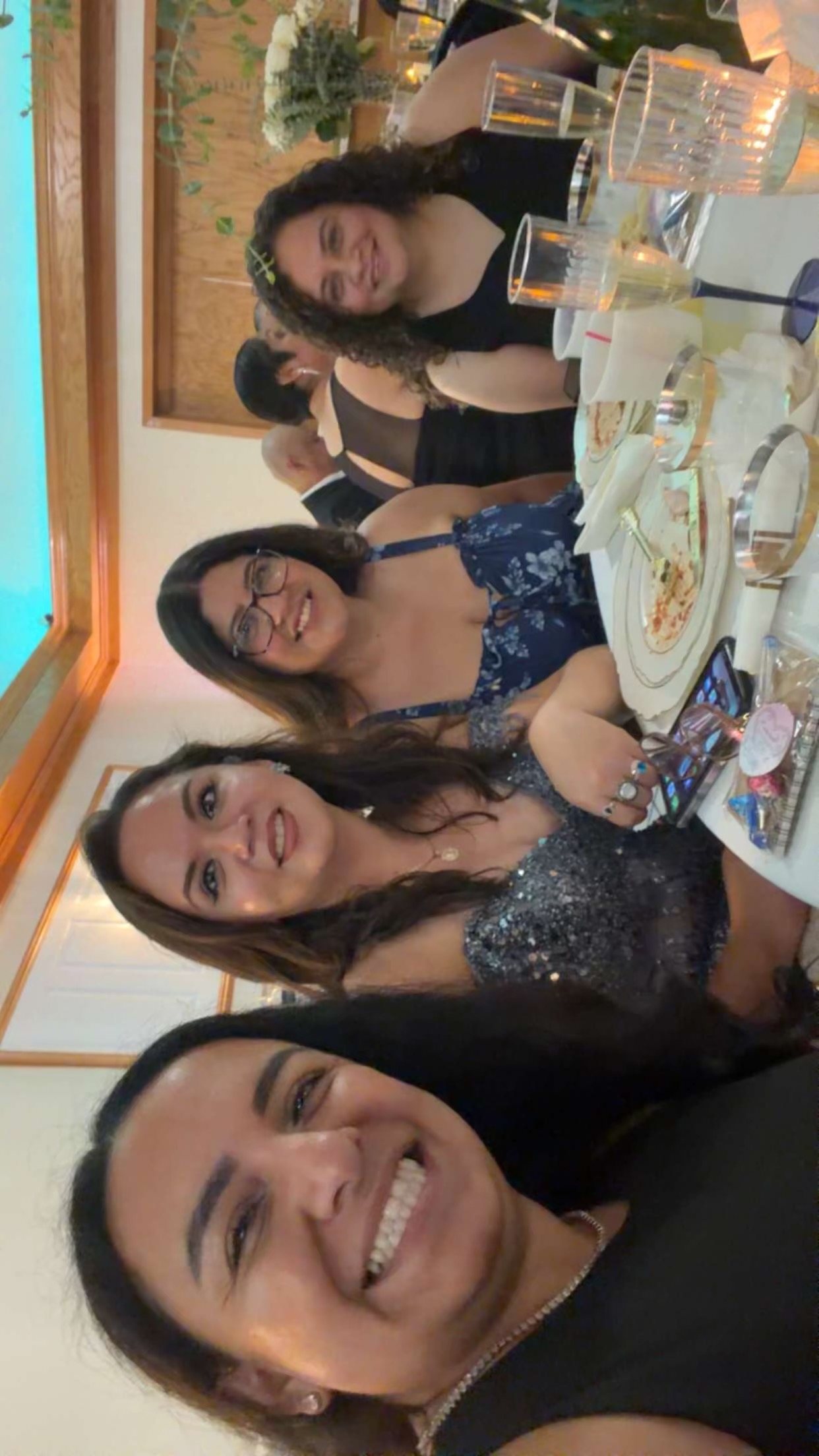 Shared wedding photo by Nayeli